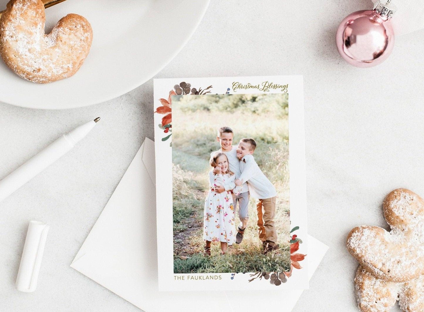 Photo Christmas Card Template, Christmas Snowflakes Card Template, Holiday Card Template - SELENA - SAVVY PAPER CO